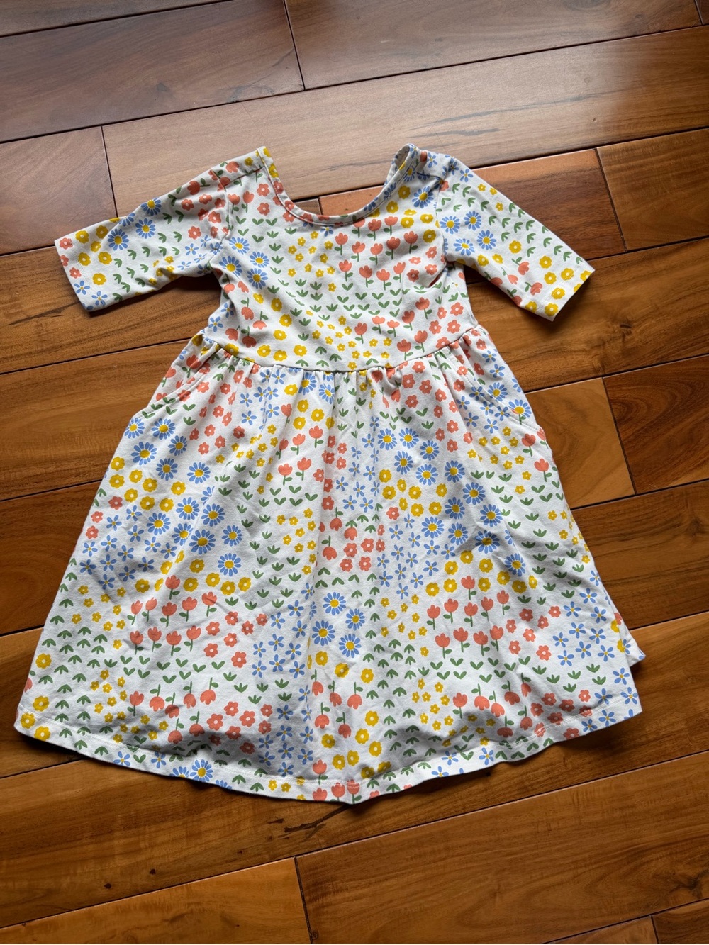 EUC Hanna Andersson Playground Dress with Pockets Size 5